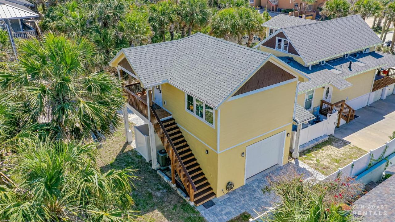 Dog Friendly Loft Steps From Beach With Gas Barbecue Grill And Upstairs Deck! New Smyrna Beach Exterior foto